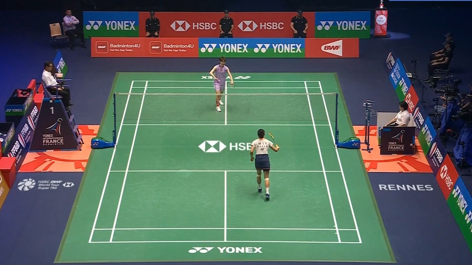 印度队鏖战韩国队，陈雨菲扛起全队