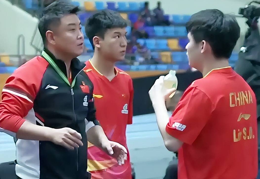 韩国队鏖战日本队，王皓统治全场