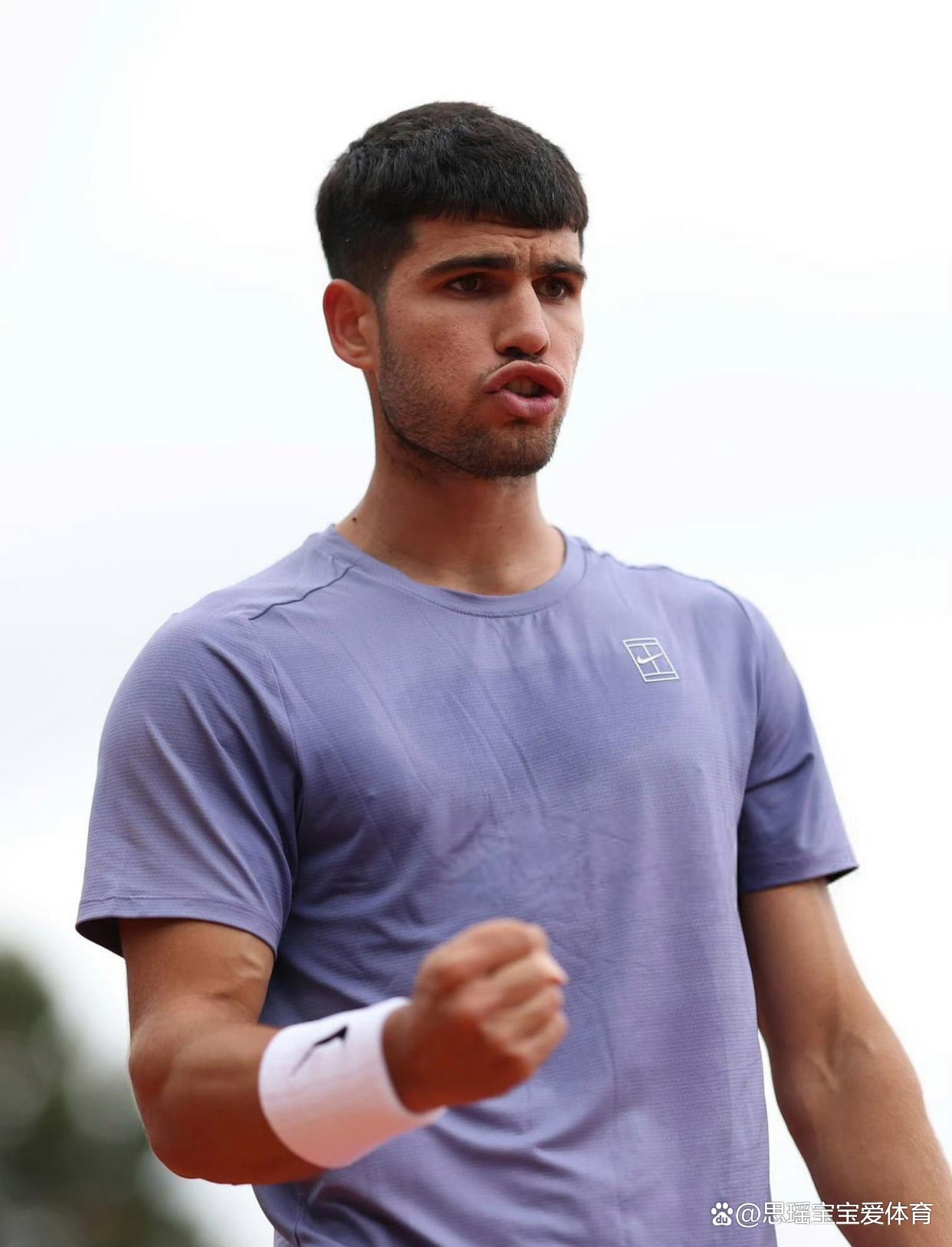 温网横扫蒙特卡洛大师赛，西西帕斯统治全场