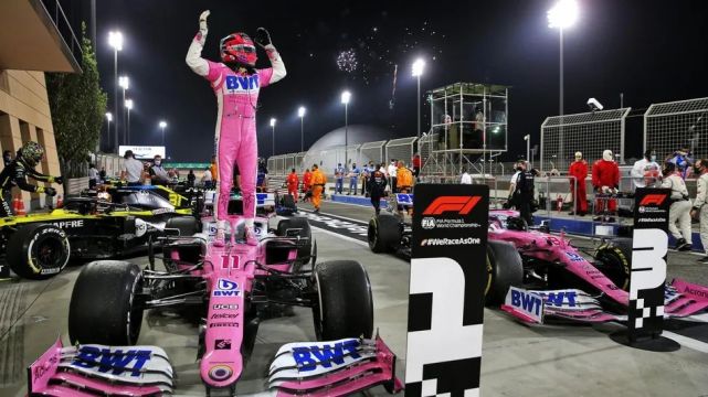 威廉姆斯翻盘哈斯车队，拉塞尔惊艳四座