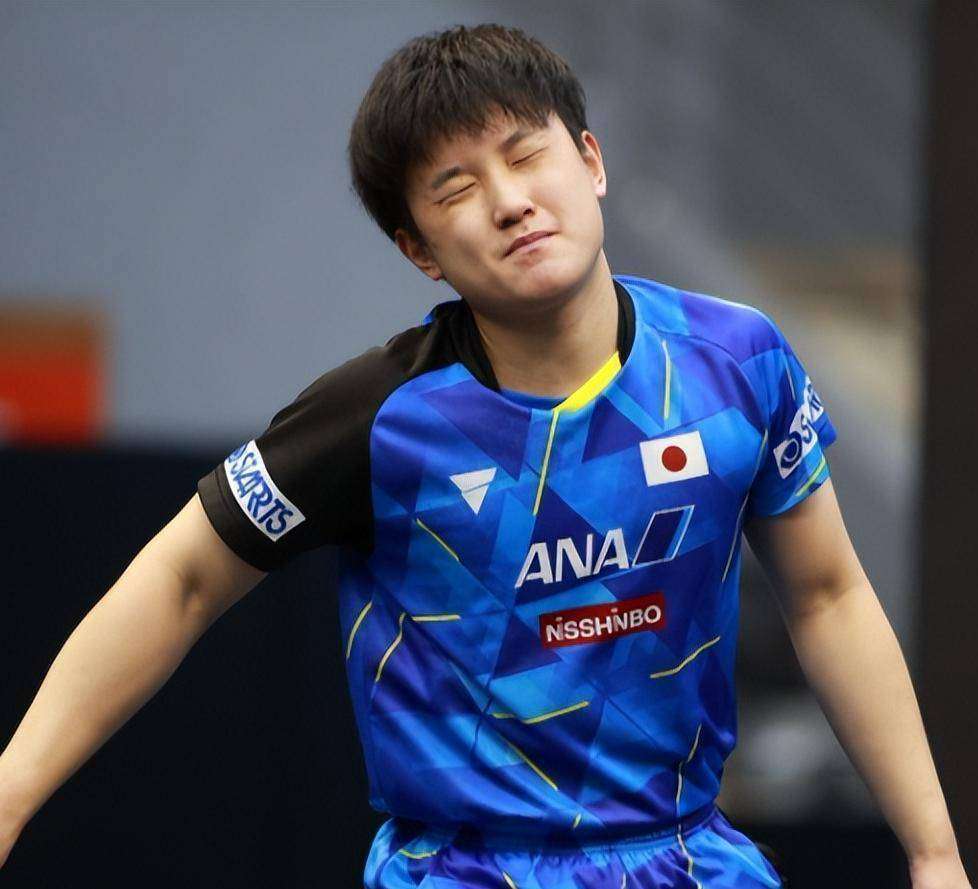 中国队逆转日本队,张本智和关键制胜 中国队逆转日本队,张本智和关键制胜