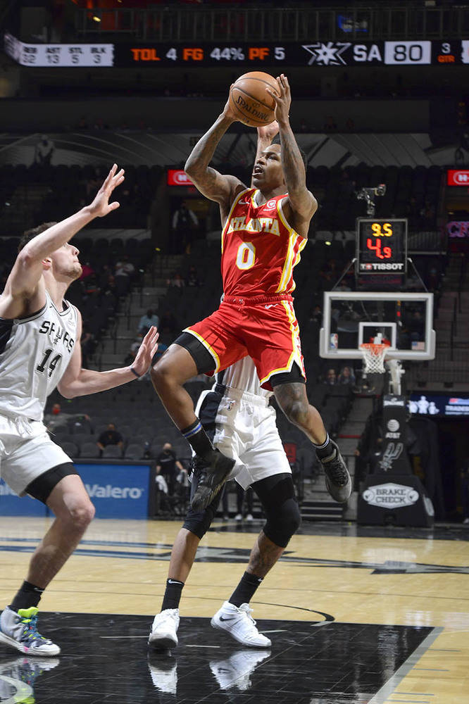 热火B队力克德国男篮，加里纳利完成帽子戏法