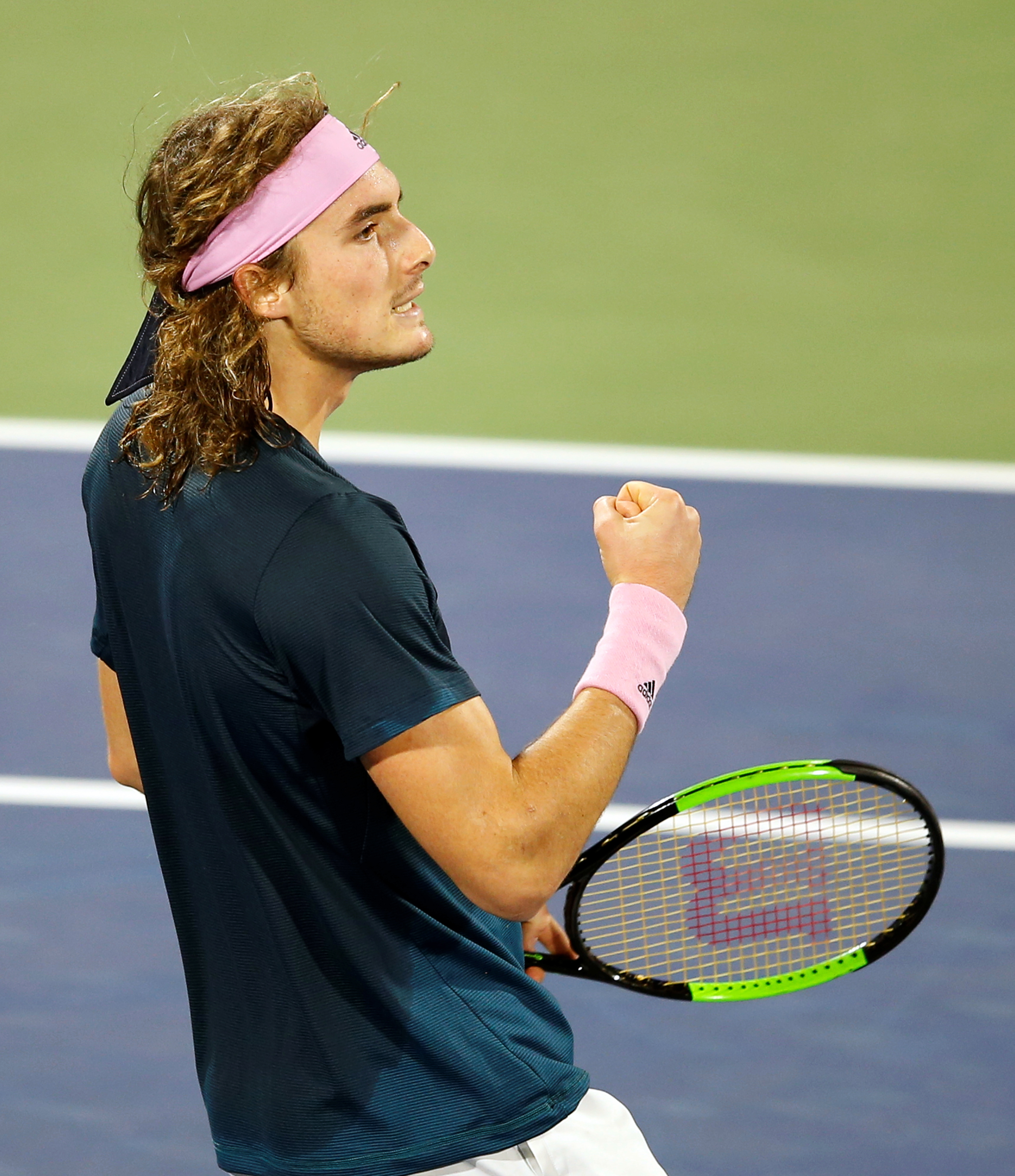 欧洲网球队横扫意大利网球队，西西帕斯关键制胜