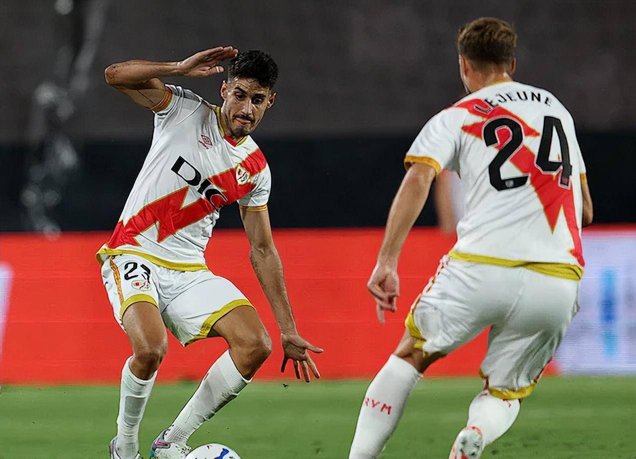 奥尔特主场不敌巴伦西亚,球队面对困难 奥尔特主场不敌巴伦西亚,球队面对困难