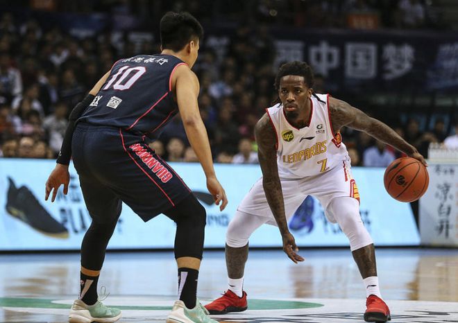 吉林队员伤愈复出，球队整体战力有望提升