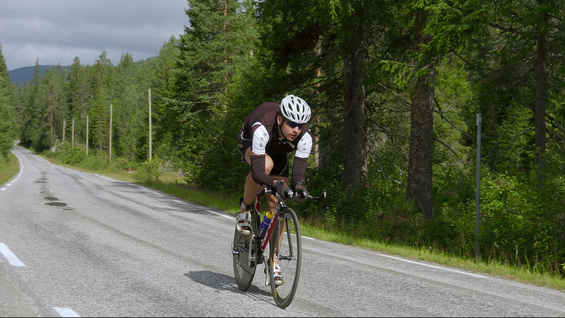 欧冠硬仗之王，孙兴慜的破局时刻与拉齐奥对阵马德里竞技的战术博弈