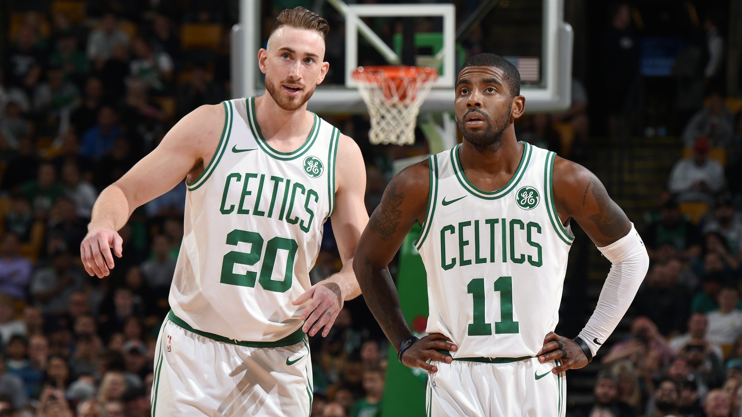 穆西亚拉上演一己之力神作，罗马尼亚如何用孤注一掷击溃喀麦隆，锁定C组出线密码？